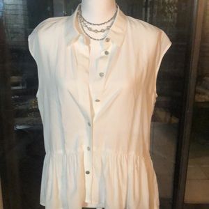 Brand new top from Laundry